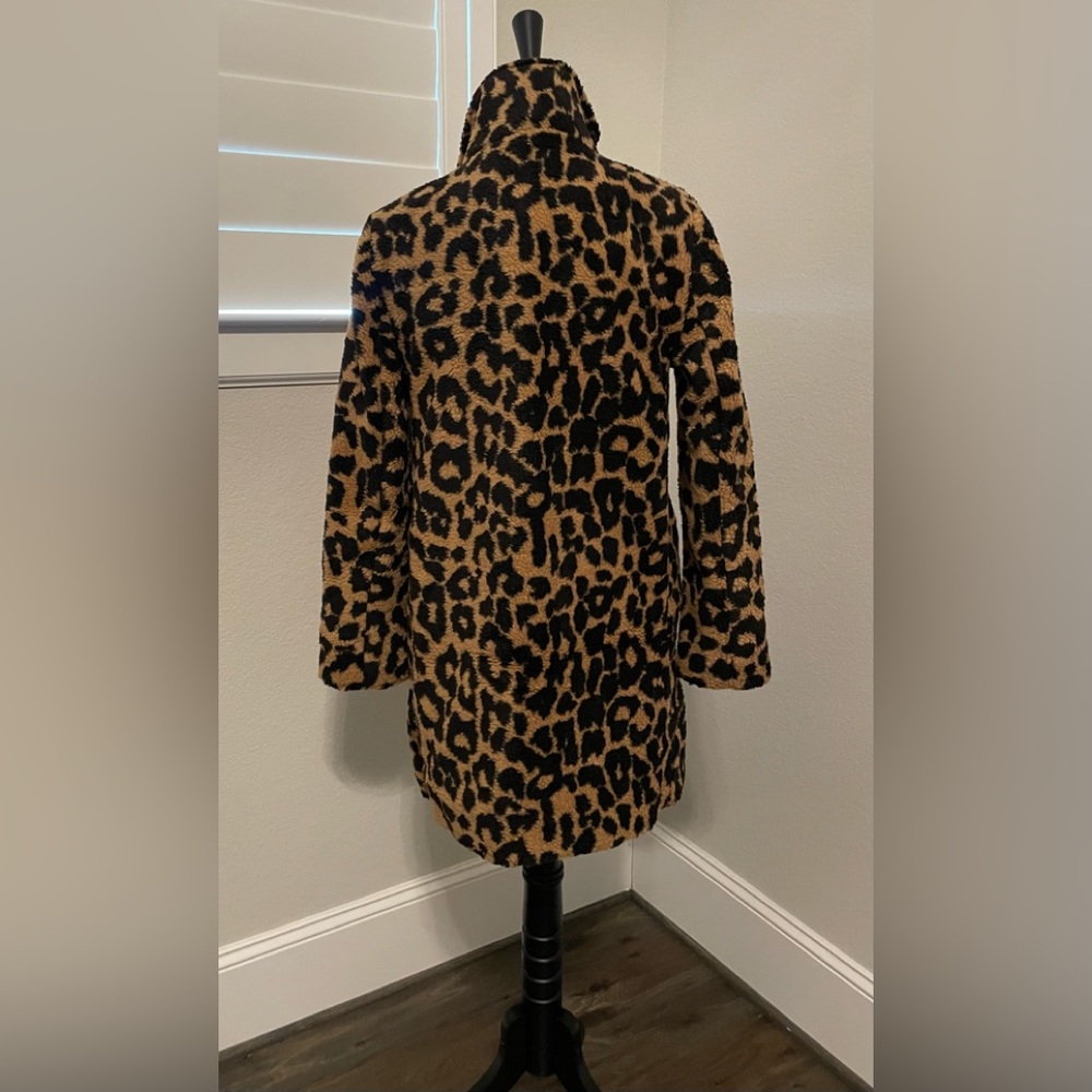 Loft Women Coat with Pockets - Picture 2 of 3